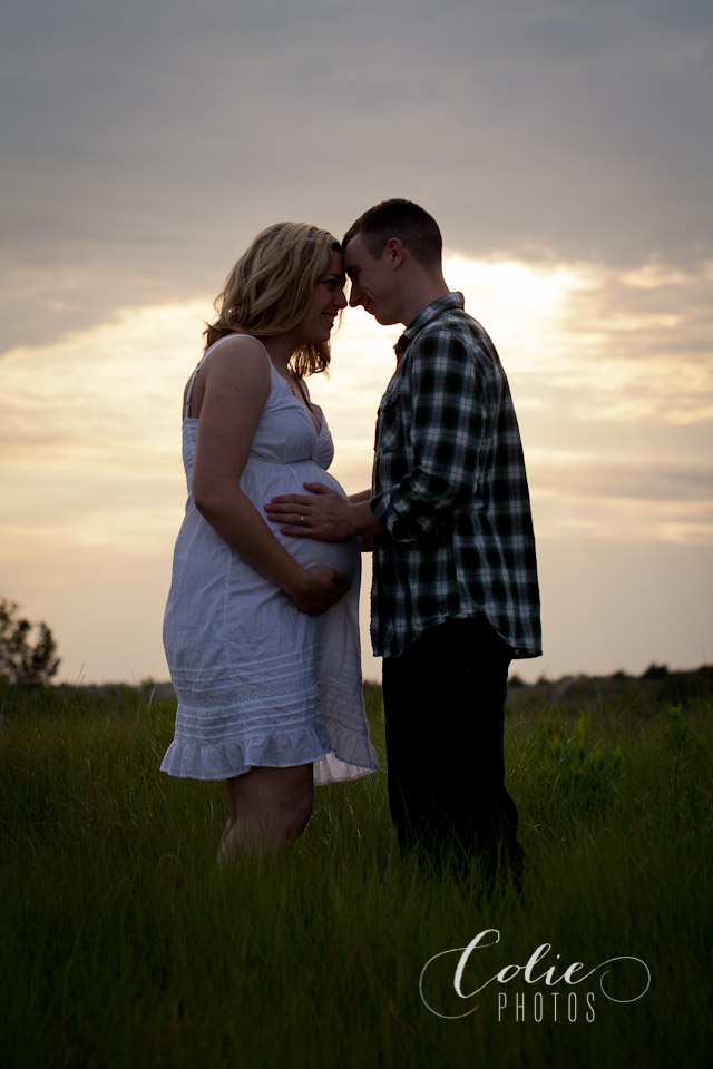 newborn maternity photographer